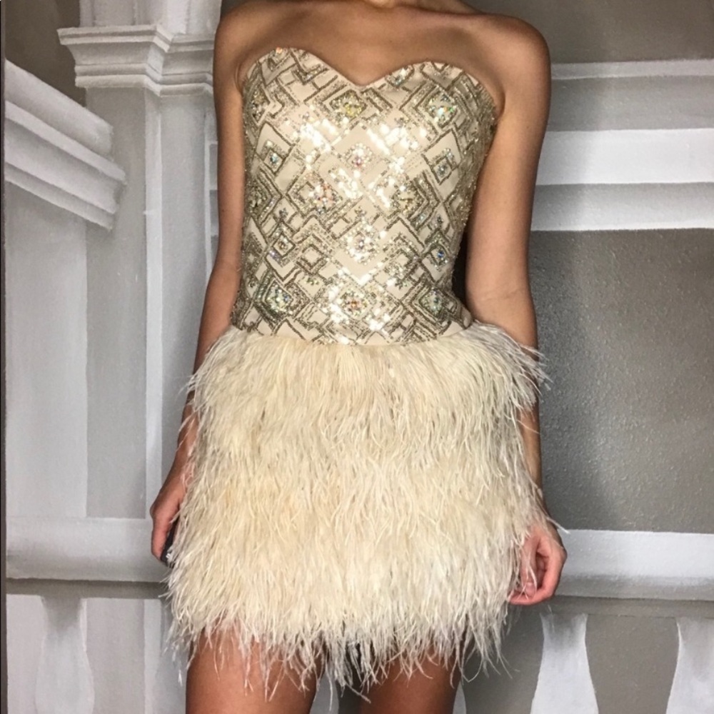 LA FEMME GOLD SEQUIN COCKTAIL DRESS